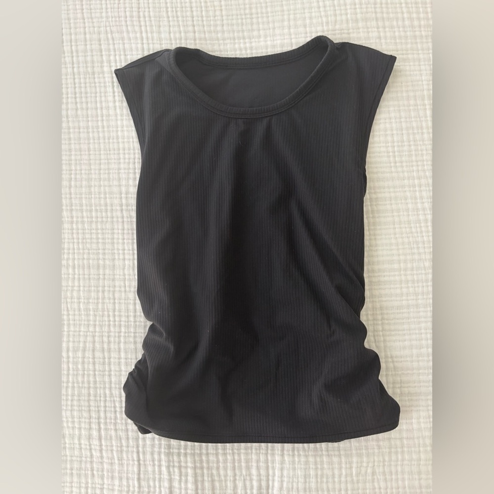 LULULEMON Black Ribbed Sleeveless Tank Top Black - Sz 6